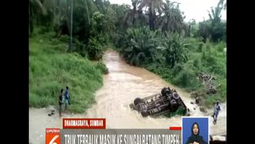 Video Detik-detik Truk Muatan Buah Sawit di Sopan Jaya Tercebur ke Sungai - Liputan 6 Siang