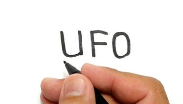 WOW, belajar cara menggambar kata UFO menjadi gambar KEREN
