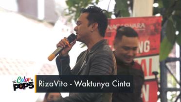 Penampilan RizaVito saat Launching Single Terbarunya