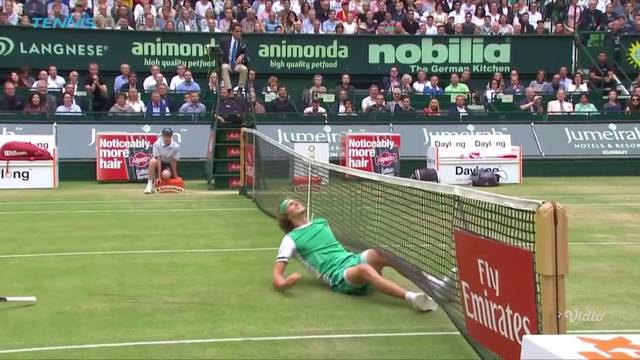 Best Grass Court Slips from the 2017 Tennis Season | ATP Tour