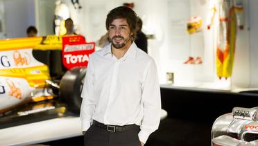 Fernando Alonso Buka Museum Tentang Sejarah Dirinya