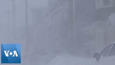 Blizzard Slams Canada's Newfoundland; State of Emergency Declared