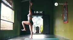 Rani Widayanti - Full Body Vinyasa Flow _ Yoganesia