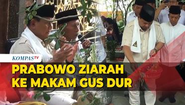 Momen Prabowo Ziarah ke Makam Gus Dur di Jombang