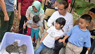 Presiden Jokowi Ajak Cucu Bermain Mengenal Satwa, Kabupaten Deli Serdang, 13 April 2024